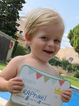 240403085_10223702103915055_1131985284476149871_n